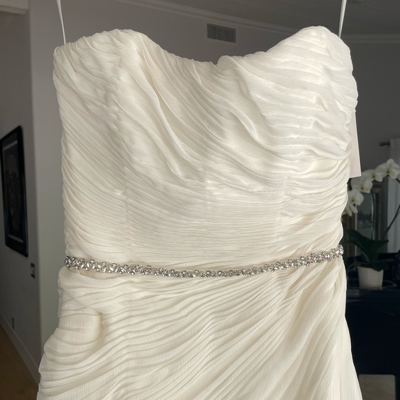 David Bridal’s Strapless Gown Brand New - Picture 11 of 13
